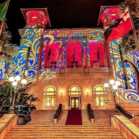 Capitol Square Old Town Apartment Sanremo